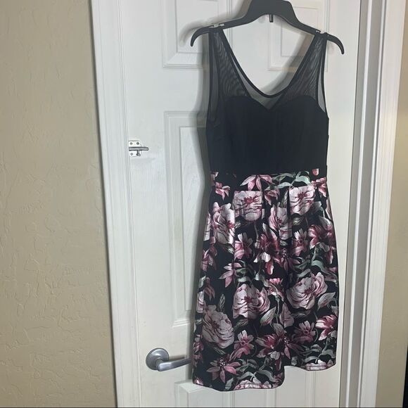 Enfocus Studio Black Floral A Line Dress Size 8 - Picture 7 of 9